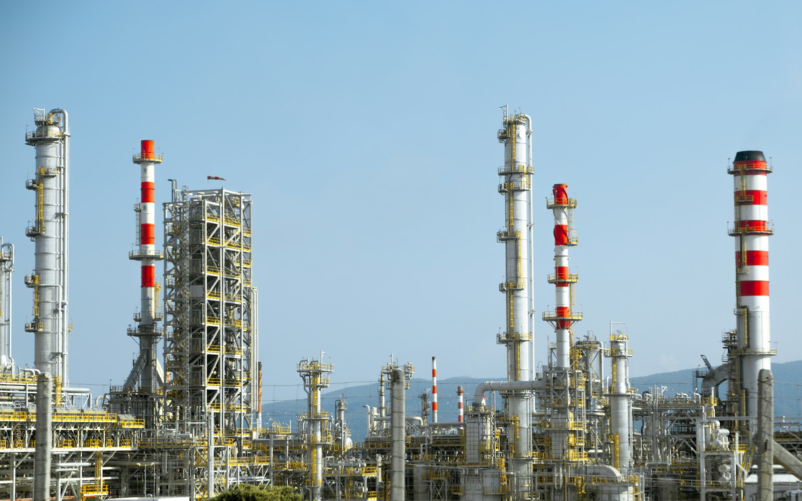 Process plant piping at an industrial facility